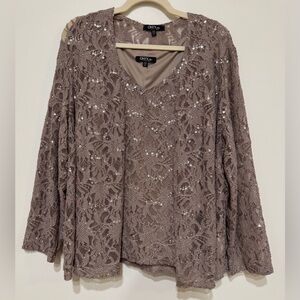 Onyx Nite by Wendye Chaitin Women's Vintage 2Pc Taupe Lace & Sequin Formal Set